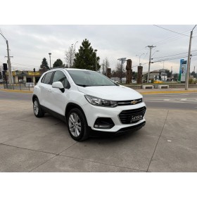 CHEVROLET TRAKER LT