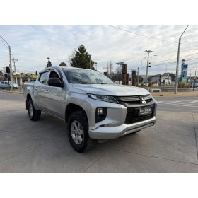MITSUBISHI L200 2019