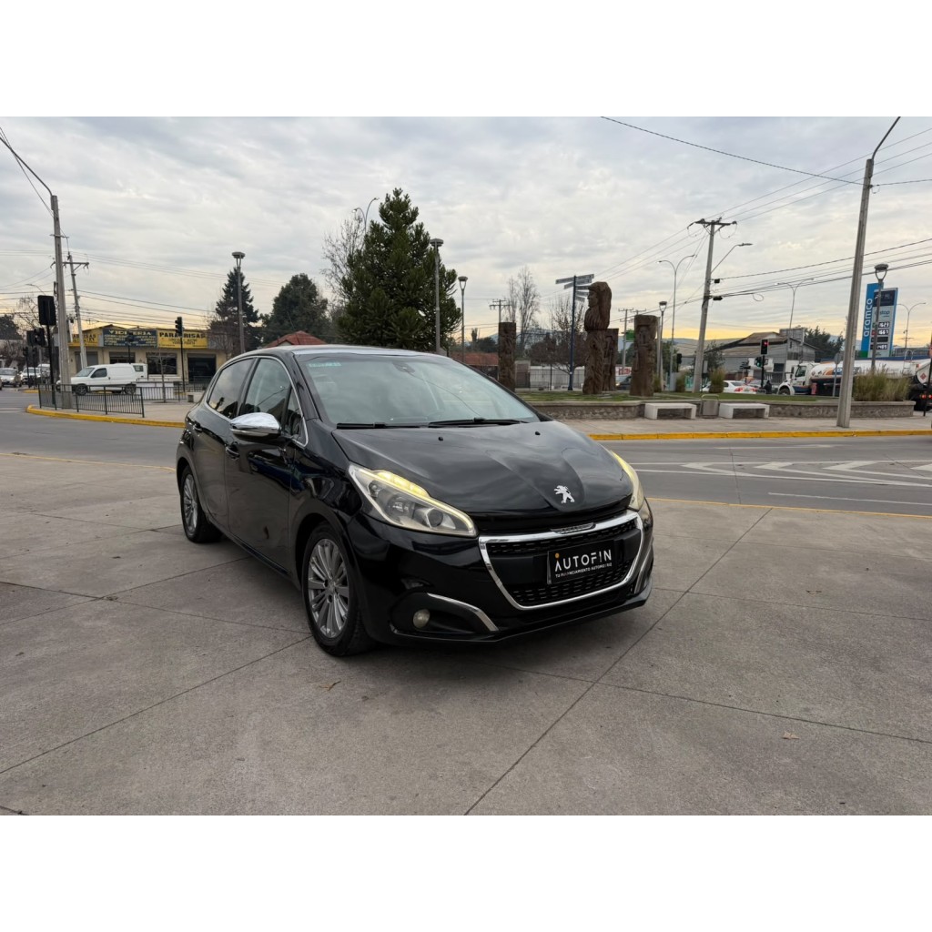PEUGEOT 208 2016